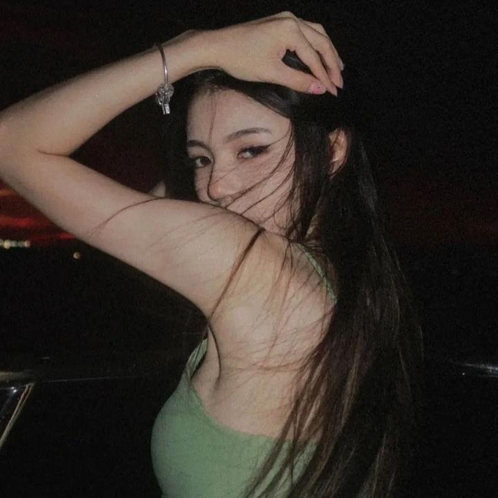 消失的她